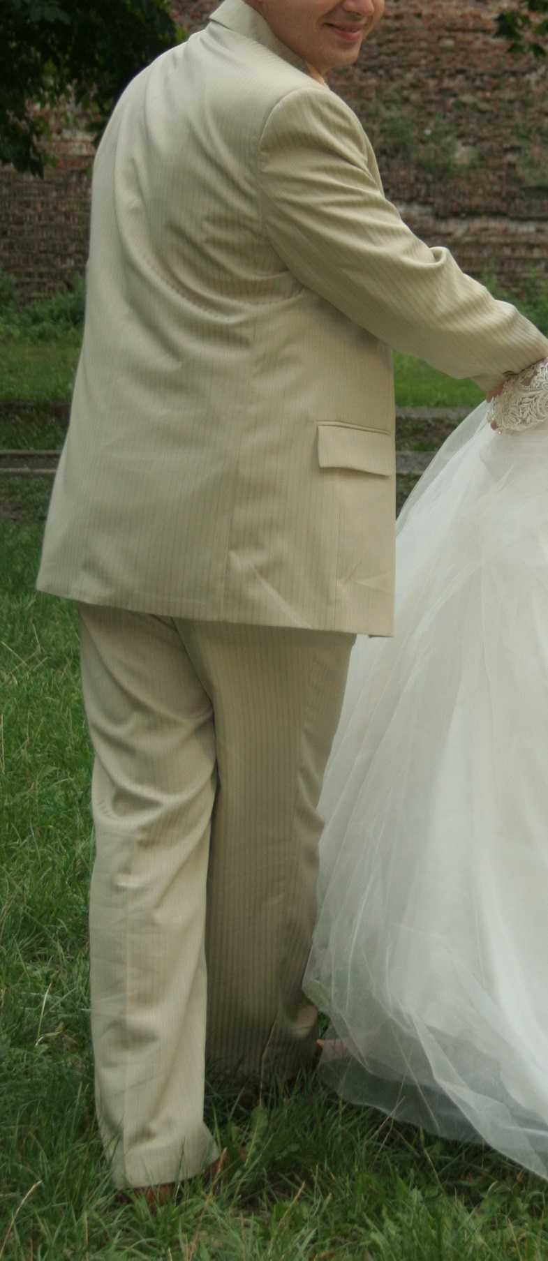Vand costum barbatesc de gala (mire)