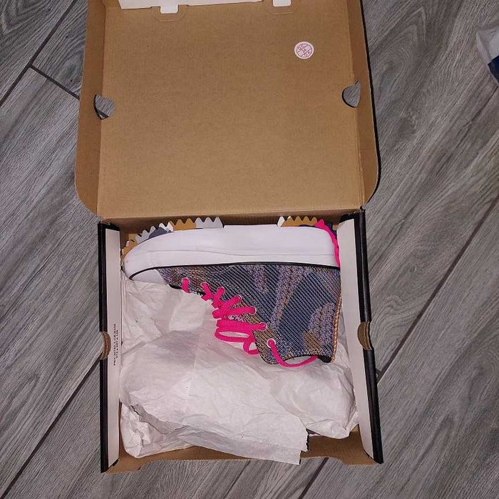 Vand pantofi sport Converse fata/dama