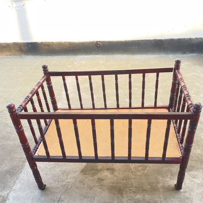 Детский кровать