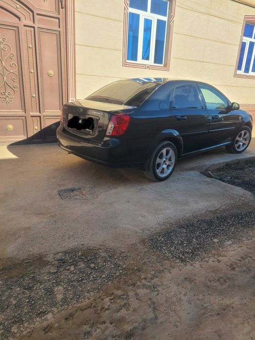 Moshina lacetti holati edial navoratlari bor polni shumka