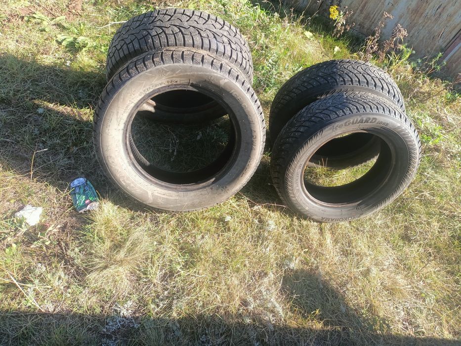 Продам зимние шины Yokahama 4 штуки