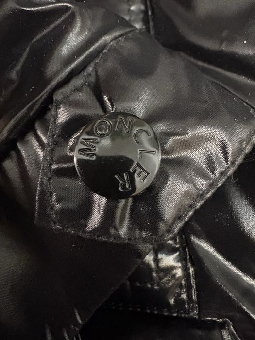 Geaca Moncler montebeliard