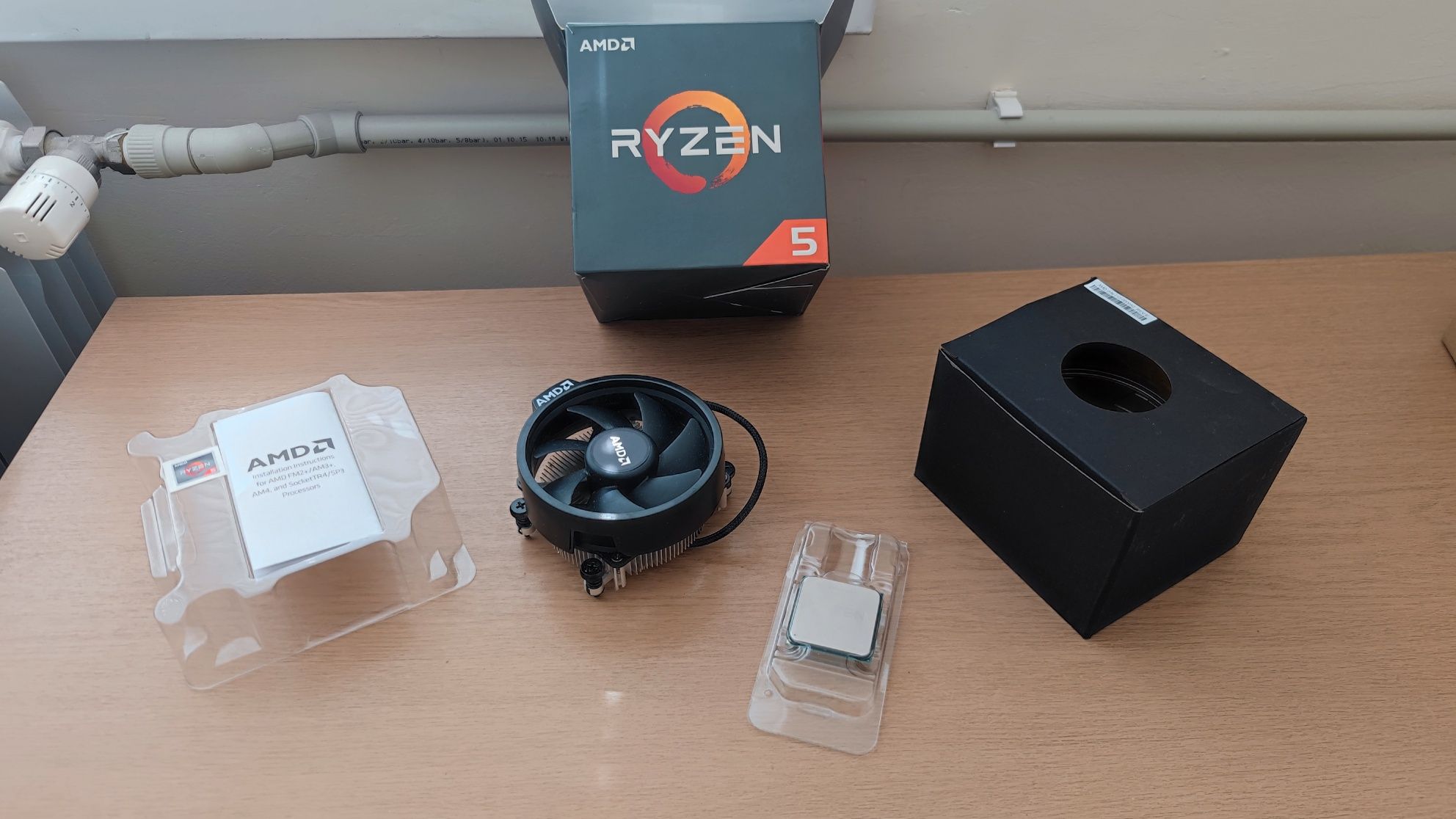 Ryzen 5 2600 със стоково охлаждане