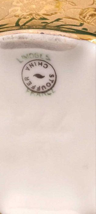 Limoges.Старинная ваза в коллекционном состоянии!