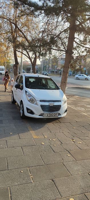 Spark 2013 Yil. Srochno sotiladi