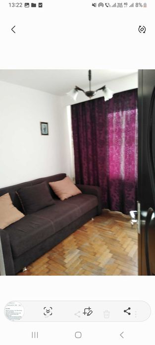 Pers. fizică vând ap. 2 cam. D-va