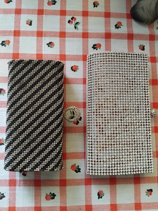 2 genți mici/ genți plic
