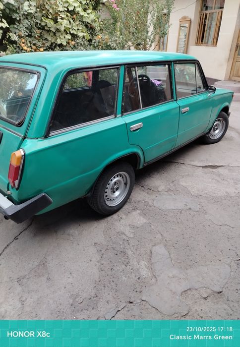 Прадаётса ваз 2102 год выпуска 1976
