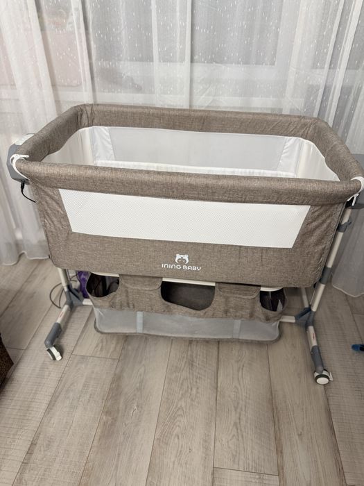 Продаю кроватку колыбельку в отличном состоянии