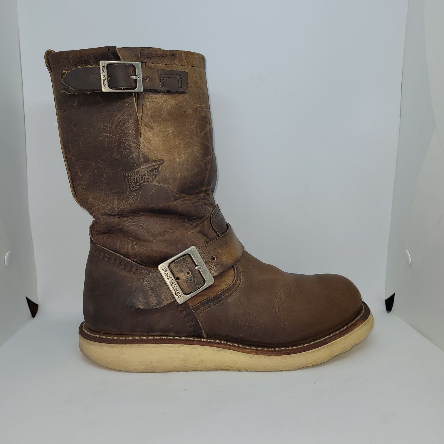 Red Wing 2975 Engineer "Concrete Rough and Tough" Boot ( USA 5,5 D)