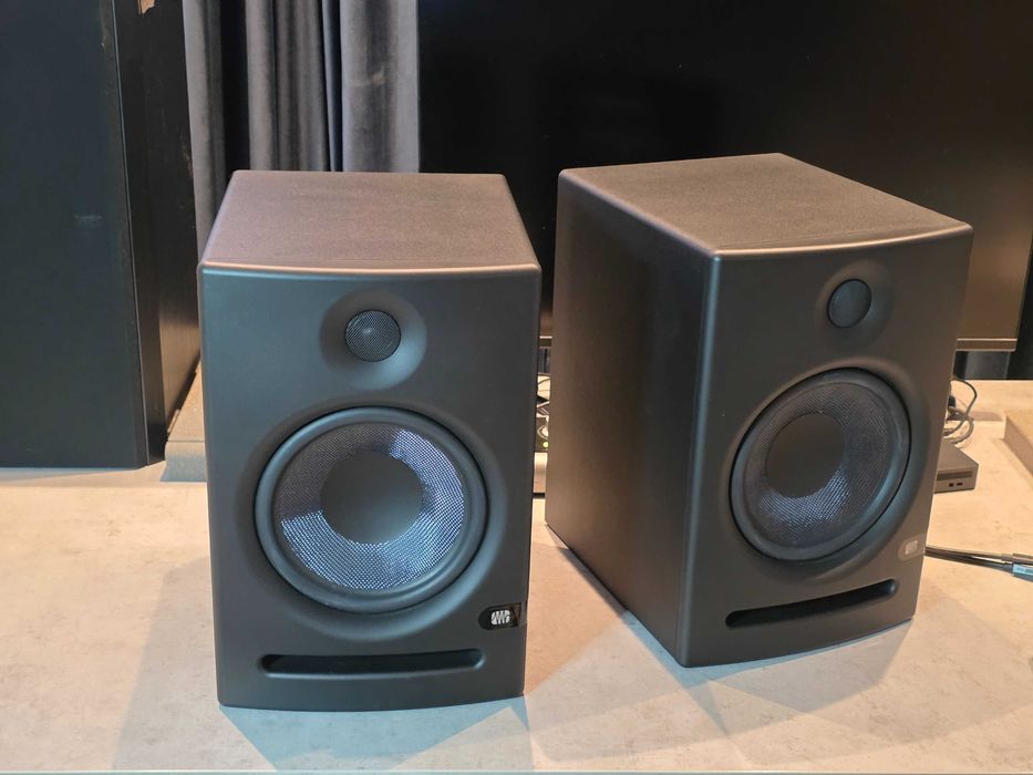 Presonus Eris E8 - monitoare de studio active
