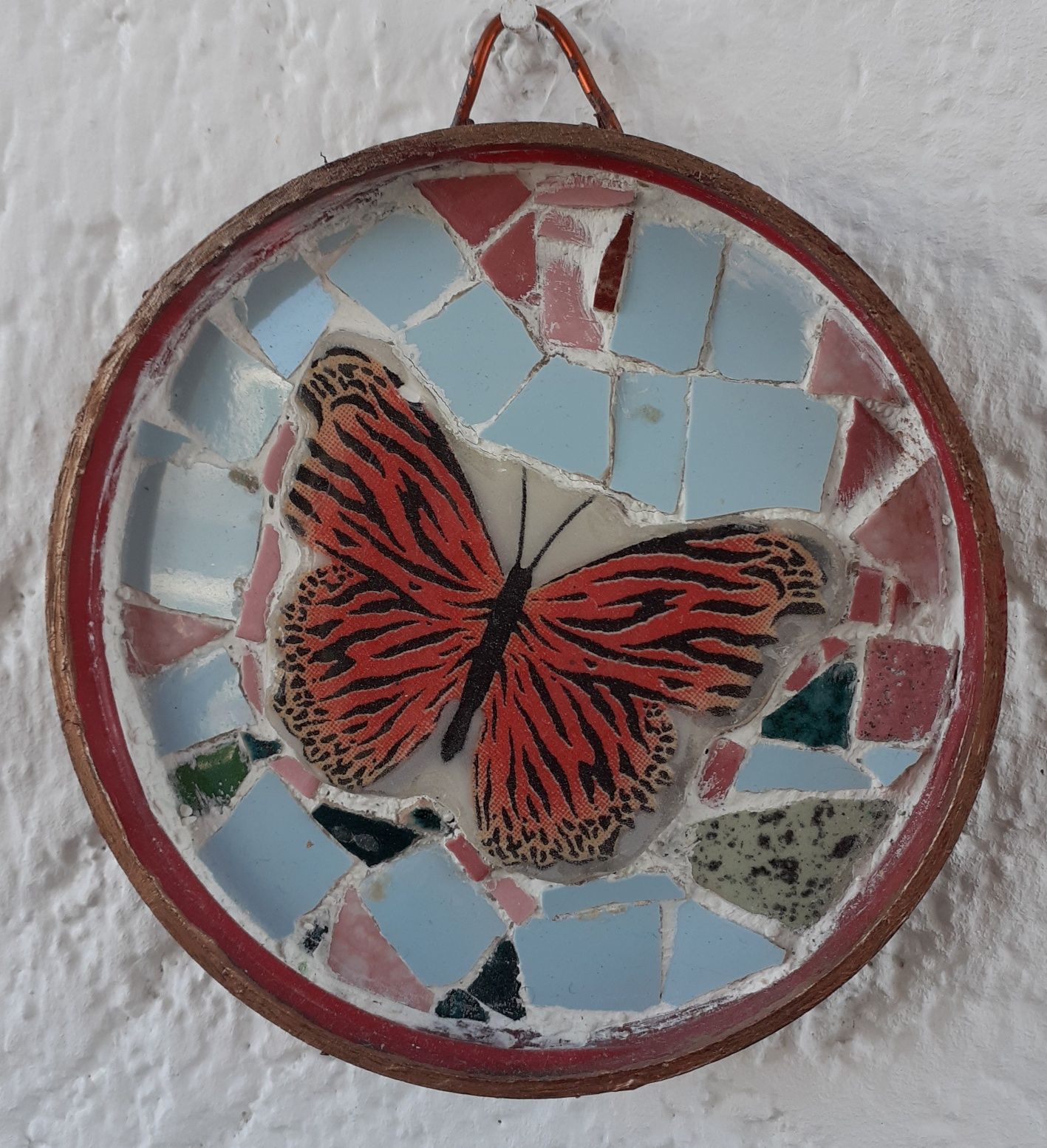 Medalion aplica perete, tablou fluture mozaic miniatura decorativ