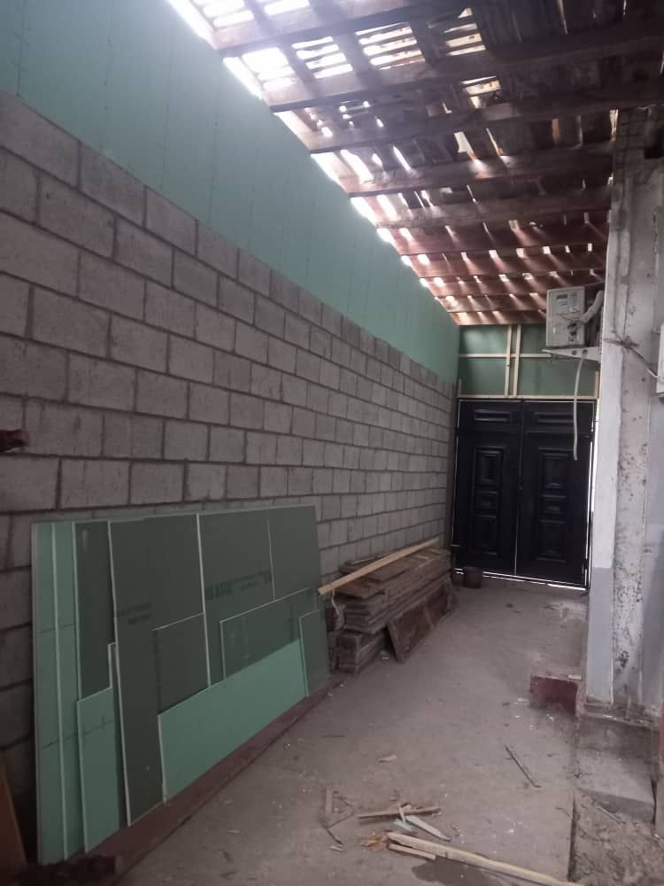 Xovli uy sotiladi