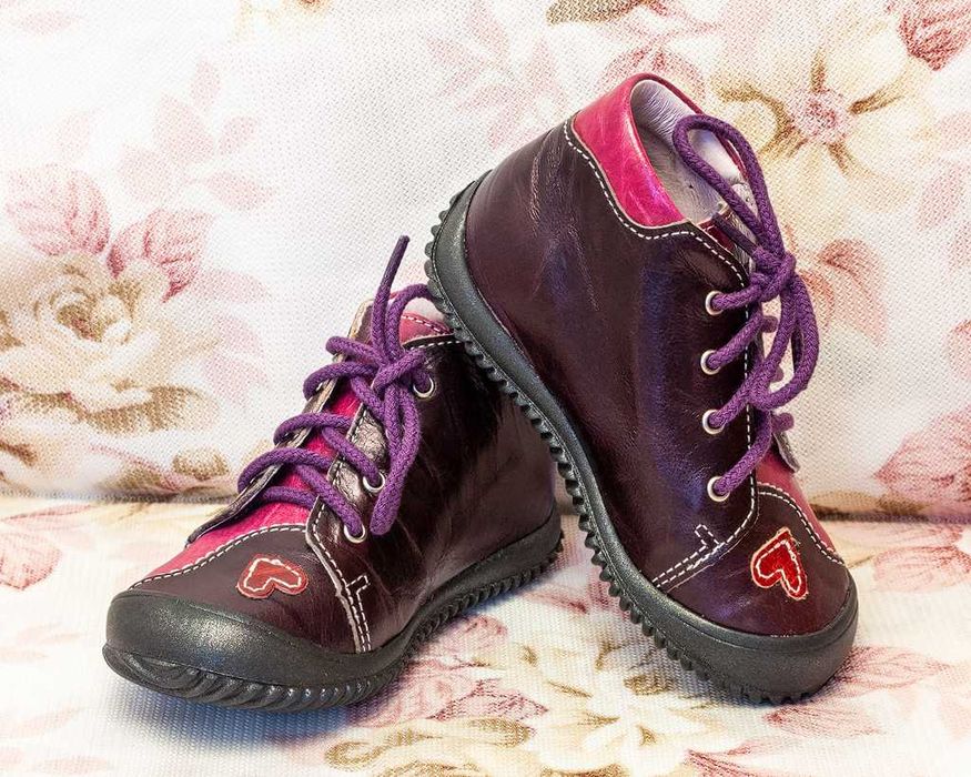 Маркови детски боти номер 22