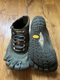 Vibram V - track