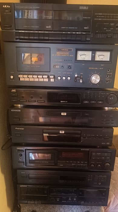 Scule vechi tot ce se vede in poze