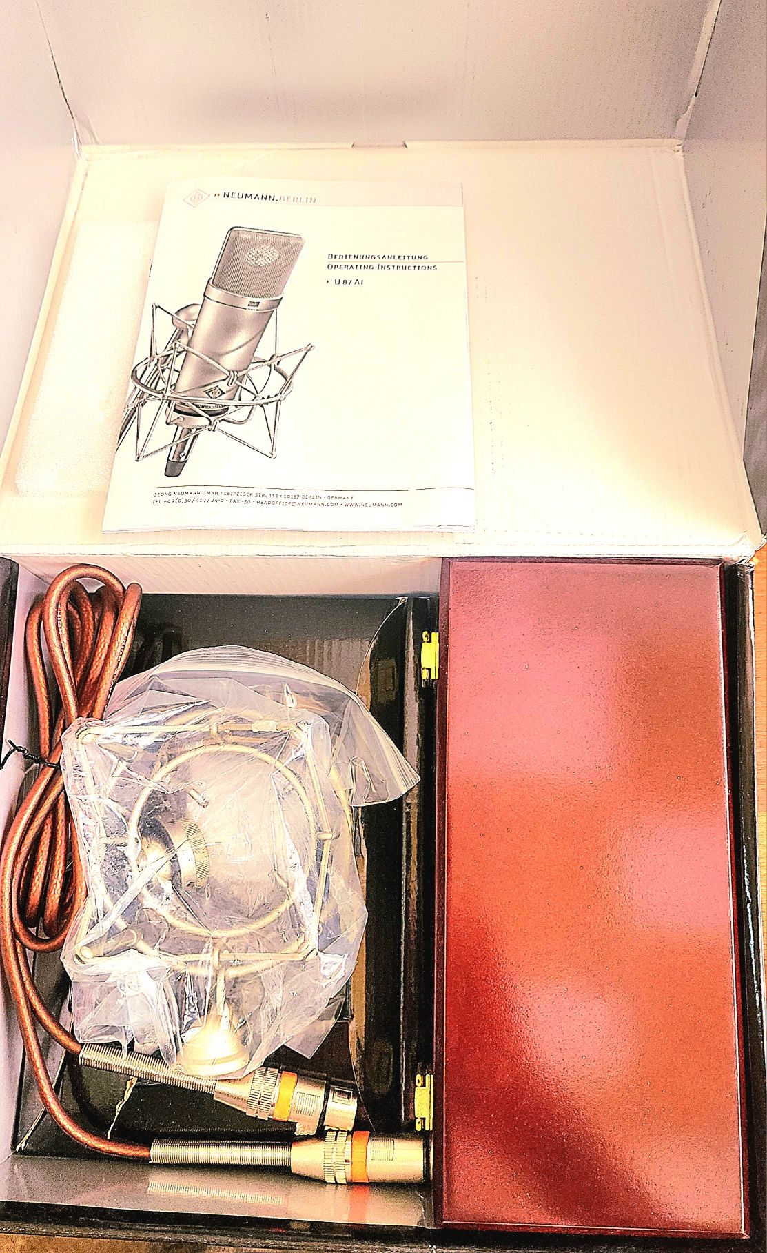 Neumann u 87 A1 sotiladi...