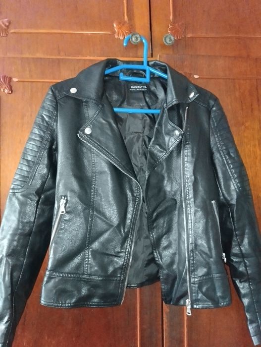 продам куртки по 5тыс