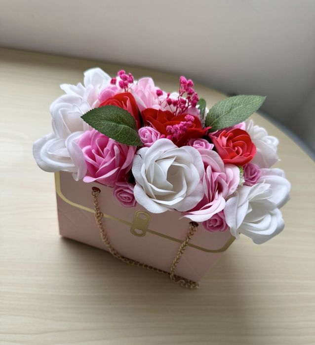 Cosulete de flori la doar 40 lei / buc