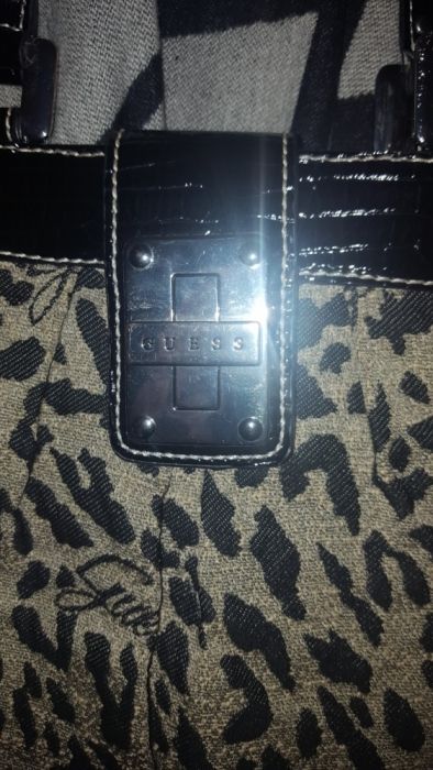 Geanta Guess animal print