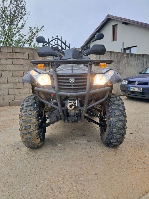 Vând atv cf moto 625 an 2014