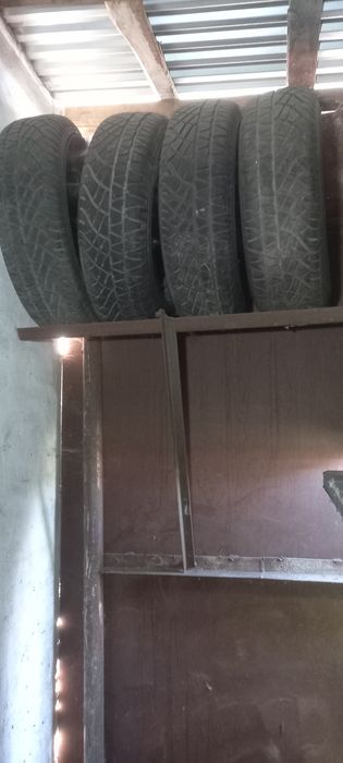 Продам зимние шины
