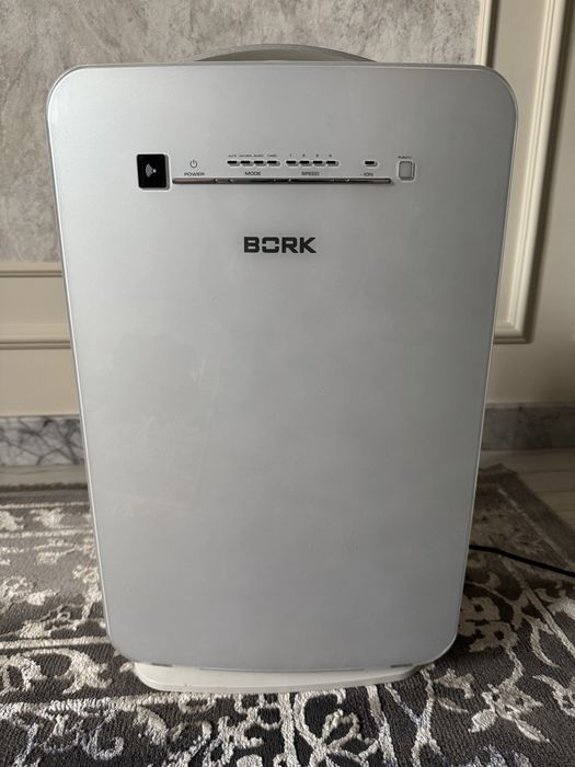 Продам очиститель воздуха Bork