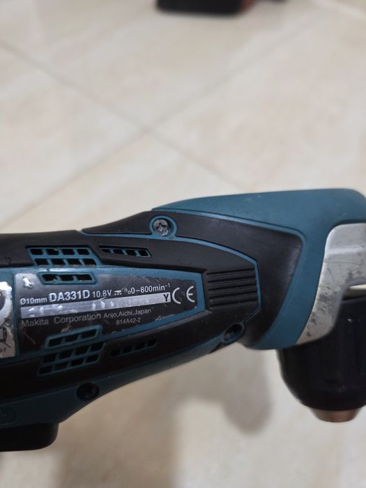 Masina de găurit unghiulara Makita DA331D