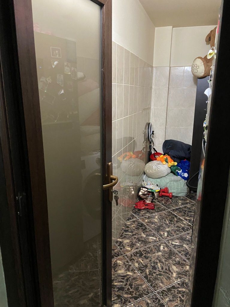 Închiriez apartament