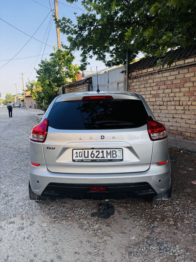 Lada xray Full срочно продается