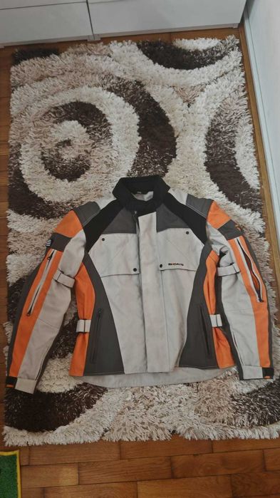Echipament moto de vanzare