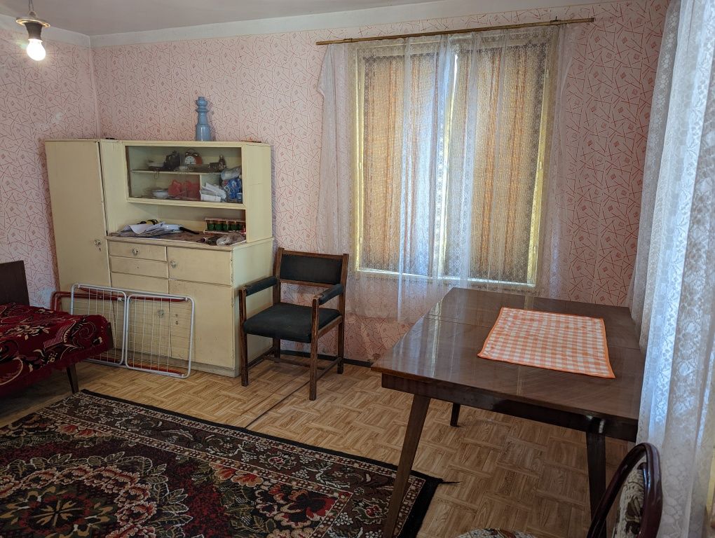 Продавам къща с двор 1530кв.м с. Стара река