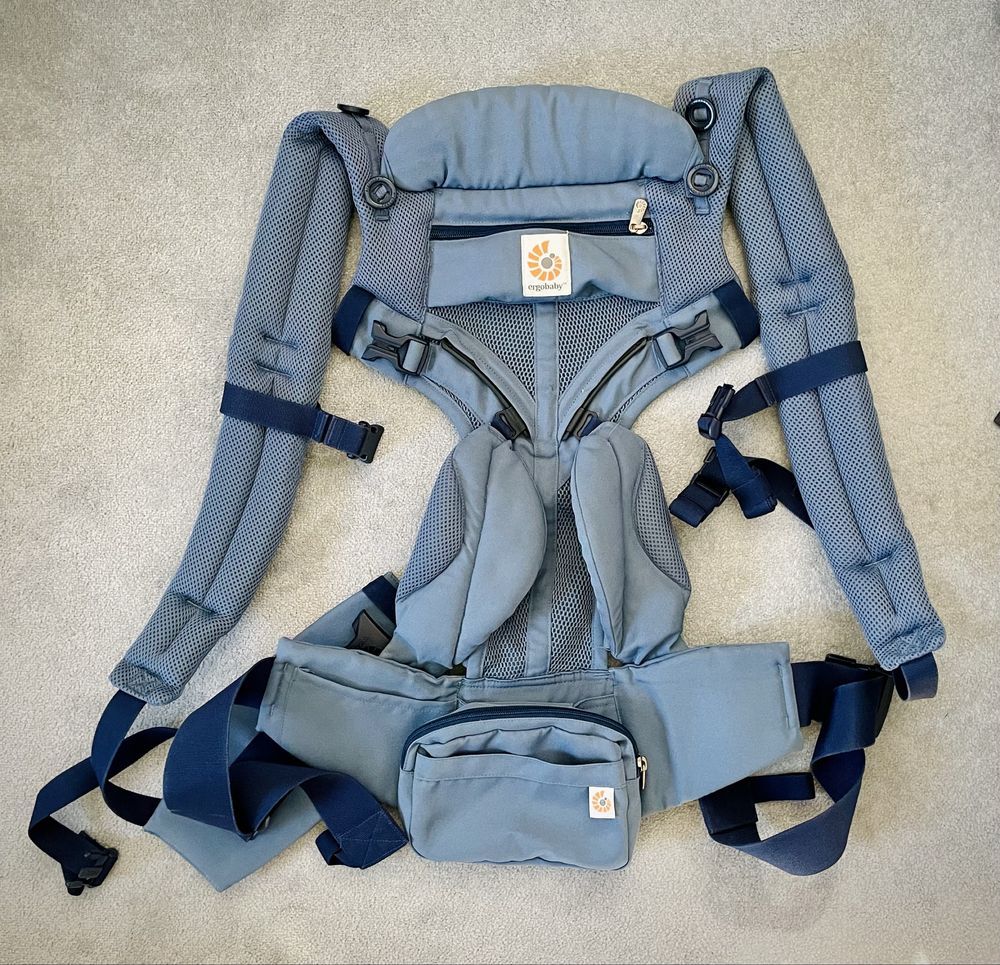 Ergobaby Omni Breeze albastru
