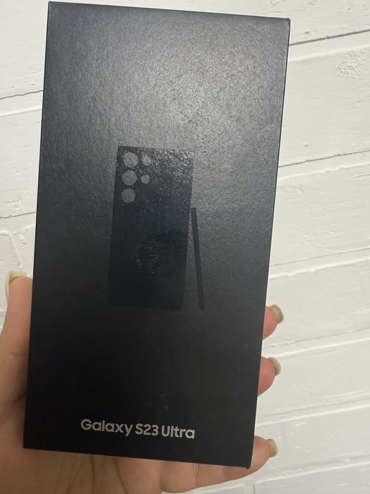 Продам самсунг с 23 ультра