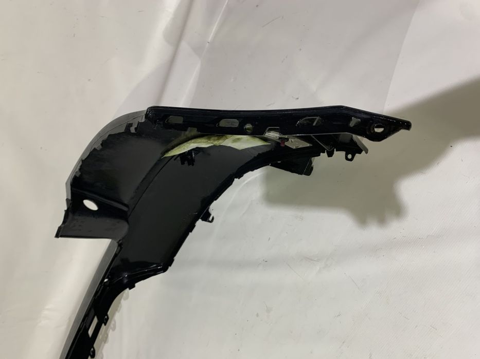 Bara spate Porsche Macan, 2014, 2015, 2016, 2017, 2018, 2019, 2020, 2021, cod origine OE 95B807421L.