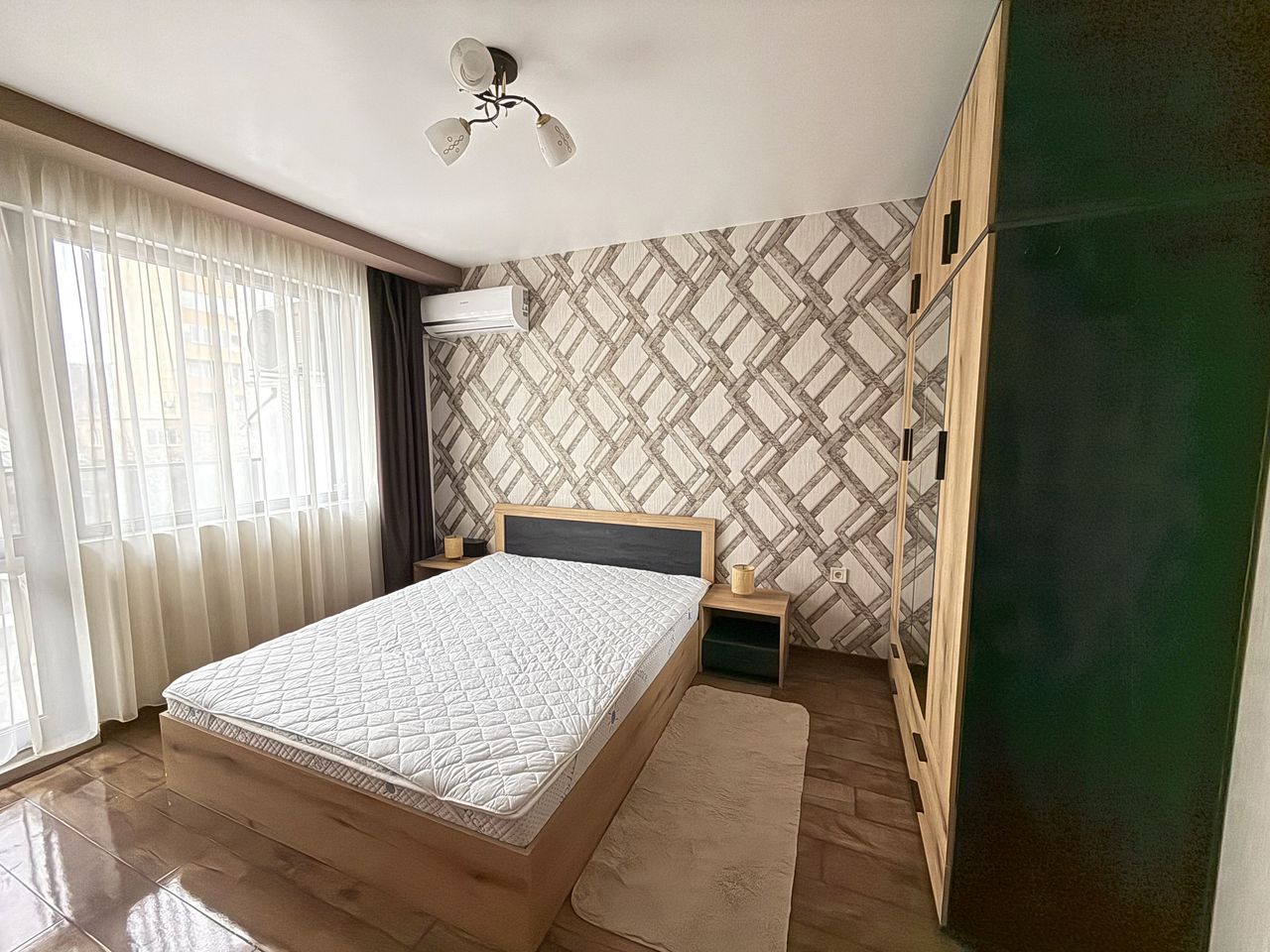 Дава се под наем Тристаен апартамент в Перник, Мошино - 110 кв.м за 612 € - Снимка #11