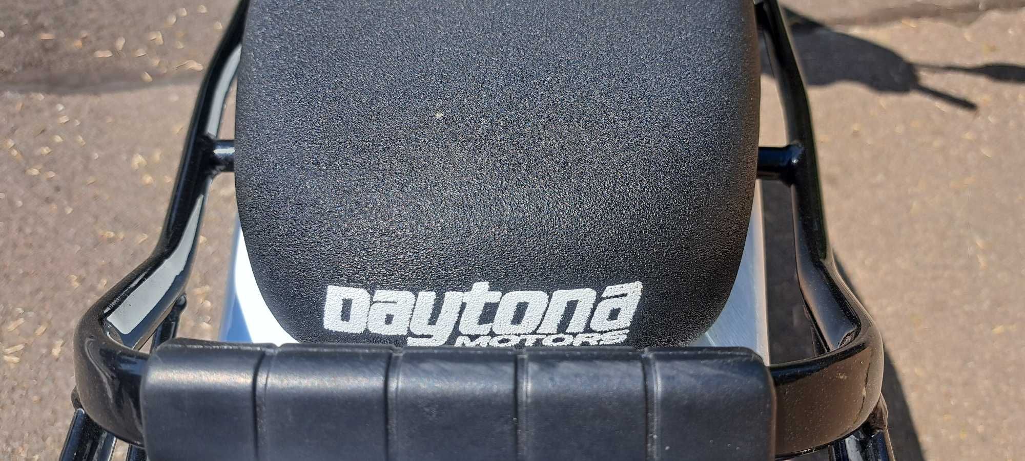 Motocicleta Daytona DY125 RS / 2023 / 125cc /Import Germania