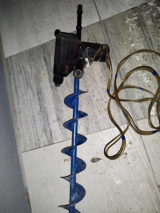 Ледобур электрический