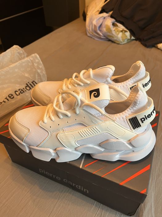 Adidasi Pierre Cardin originali marime 42, 27 cm