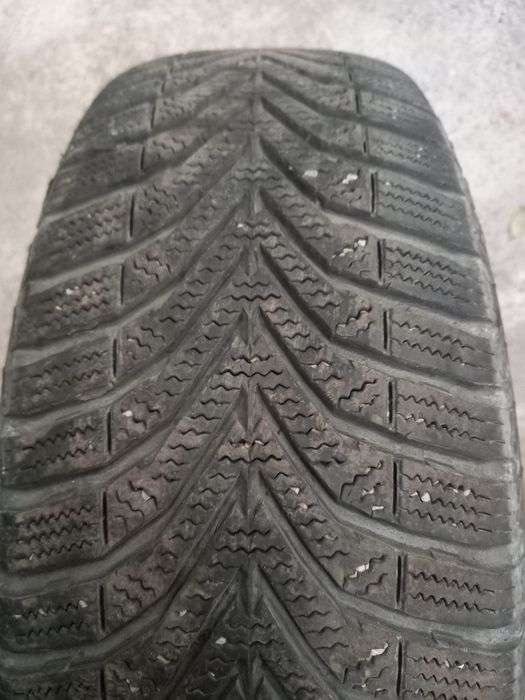 Vand 4 anvelope Vredestein De iarna 19x65x15 pret 125 lei/buc