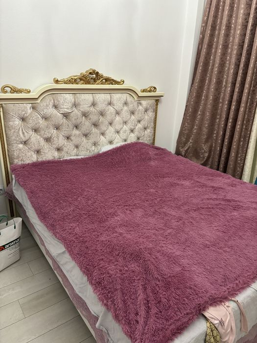 Двуспальняя кровать продам