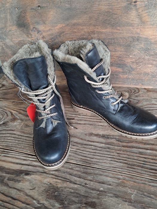 Ботинки высокие зимние. Натуральные кожа и мех!