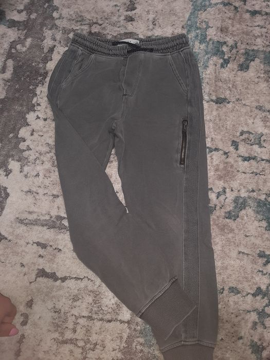 Дънки и панталони за момчета