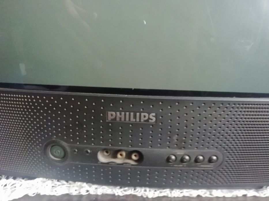 Телевизор PHILIPS