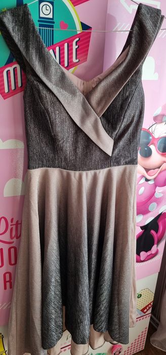 În stare bună purtată.