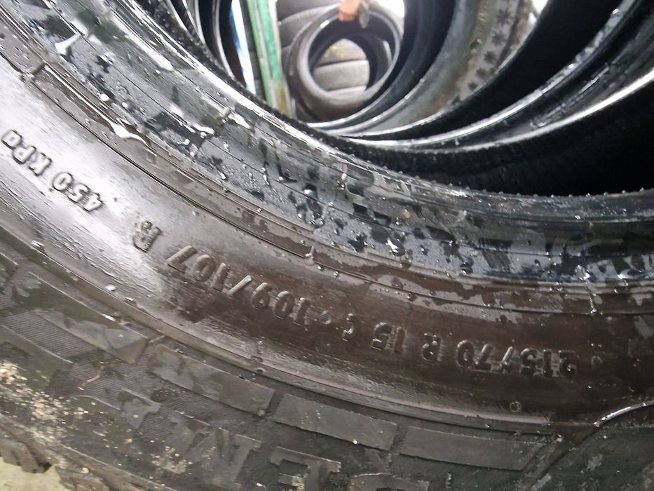 Anvelope 215/70R15C marca Semperit, DOT 2024, 6.5 mm