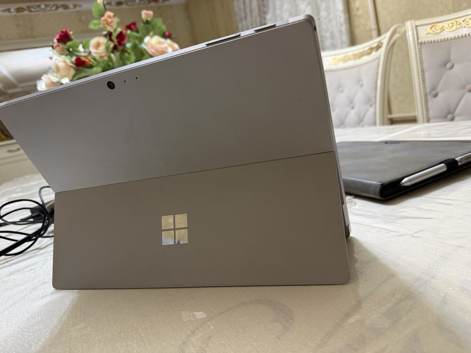 Microsoft surface 4 pro