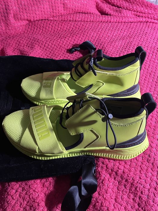 Papuci Puma by rihanna