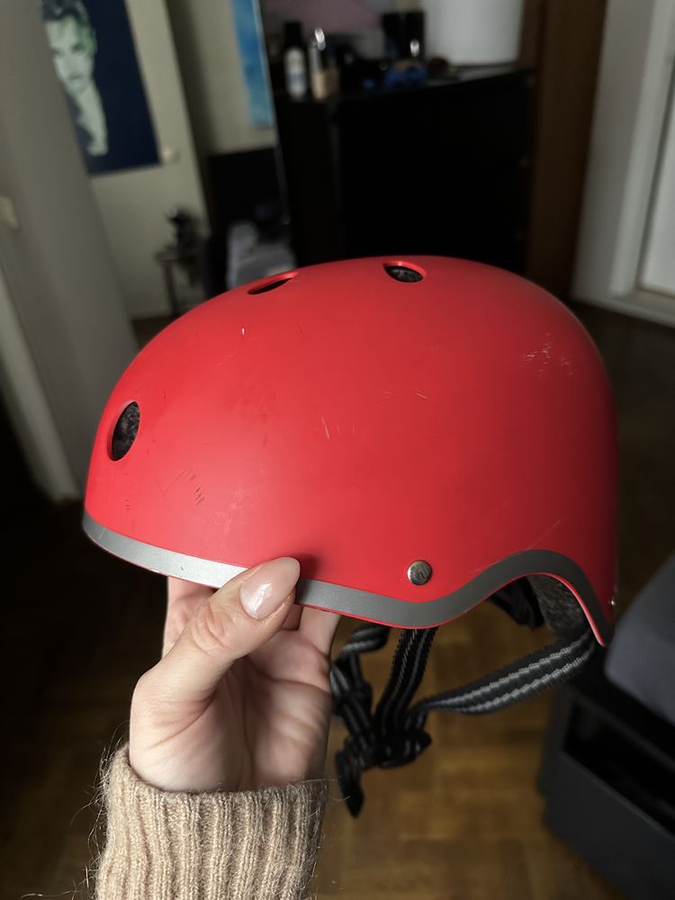 Каска за тротинетка Micro 48-53cm