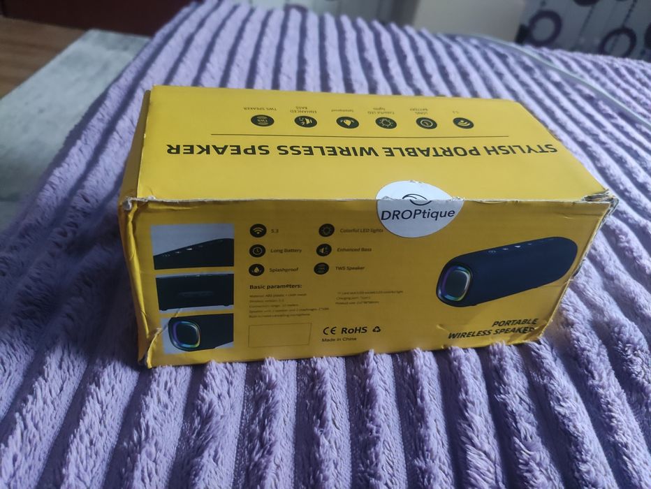 Vând boxa portabila